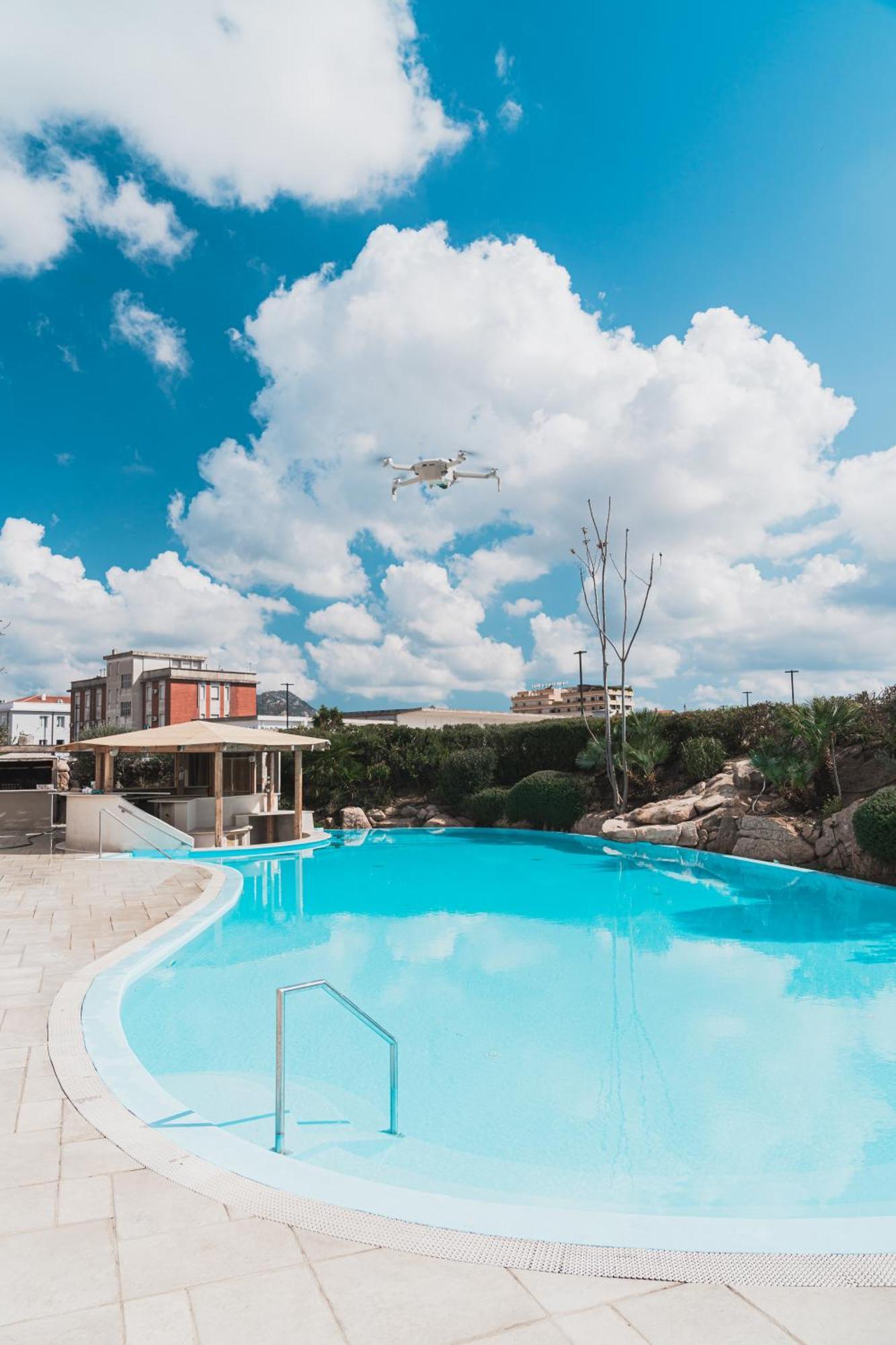 Mercure Olbia Exterior foto
